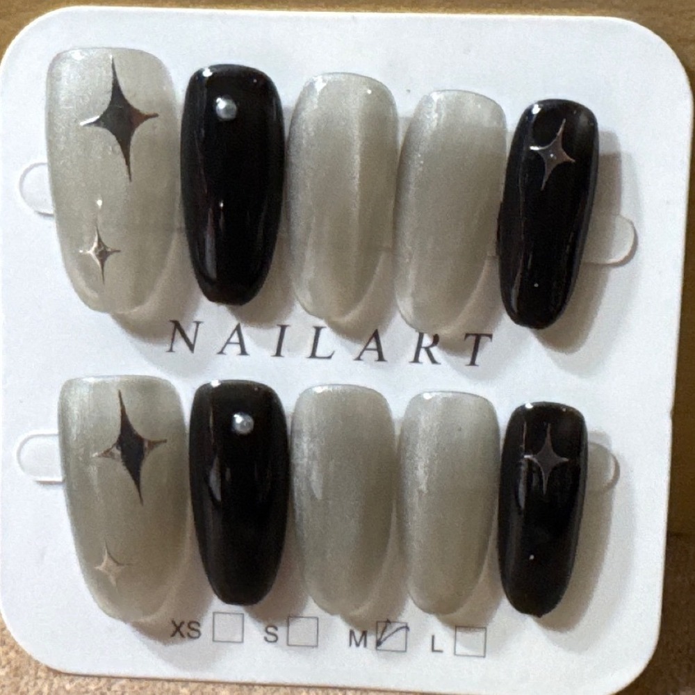 Black Silver Cat Eye Press On Nails Celestial Starburst‎ Rhinestone Medium M